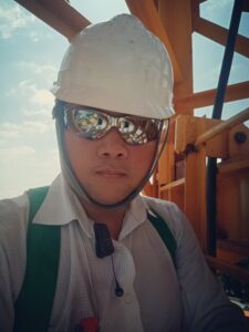 บริการตรวจสอบ ตรวจเครน ตรวจปั้นจั่น ตรวจLPG Forklift ตรวจหม้อไอน้ำ ตรวจBoiler ตรวจ Hot Oil อบรม ออกแบบ คำนวณ ออกเอกสารรับรองความปลอดภัย การตรวจสอบประจำปี ให้เช่า ขาย ติดตั้ง ซ่อม สร้าง แก้ไข ซ่อมบำรุง อบรมเครน ปั้นจั่นอยู่กับที่ (Stationary Crane, Overhead Crane Tower Crane) ปั้นจั่นเคลื่อนที่ (Mobile Crane) ปั้นจั่นนอกชายฝั่ง (Offshore Crane, Pedestal crane) ระบบไฮดรอลิก (Hydraulic System) รถยก (Forklift, LPG Forklift) หม้อไอน้ำ (Boiler) ภาชนะความดัน (Pressure Vessel) ระบบดับเพลิงประกอบอาคาร ระบบสุขาภิบาล ระบบน้ำประปา สิฟต์โดยสารหรือลิฟต์ขนส่งวัสดุ บันไดเลื่อน(Escalator) มอร์เตอร์ไฟฟ้า เครื่องจักรกลทุกชนิด ระบบปรับอากาศ ระบบทำความเย็น ระบบชิลเลอร์(Chiller System) ระบบทำความร้อน ระบบโซลาร์เซลล์ ปั๊มน้ำโซลาร์เซลล์ งานระบบไฟฟ้า เครื่องปั่นไฟ เครื่องจักรอุตสาหกรรมทุกชนิด ระบบสายพานลำเลียง งานวิศวกรรมเครื่องกลและระบบงานด้านวิศวกรรมไฟฟ้าต่าง ๆ ทั้งโรงงาน LPG Forklift Overhead Crane Tower Crane Pedestal crane